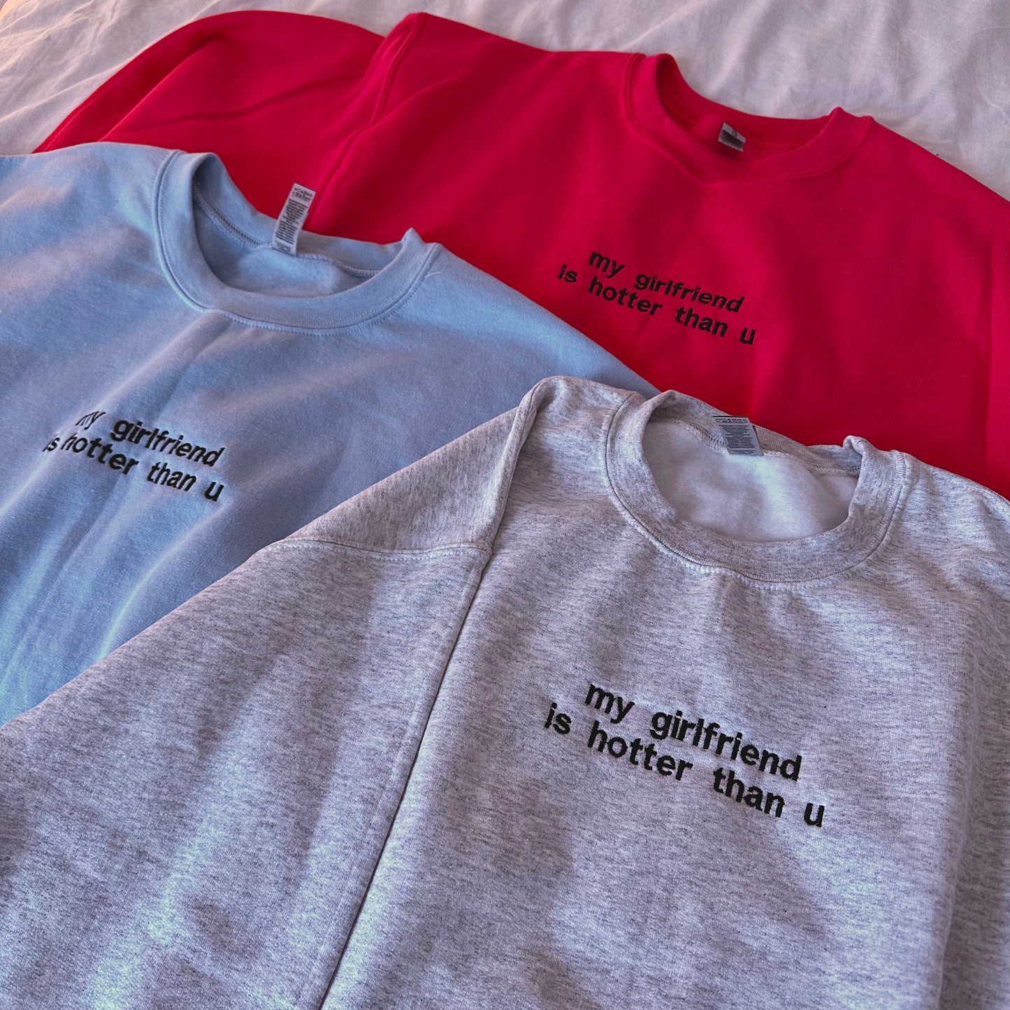Pull « Ma copine est plus sexy que toi »